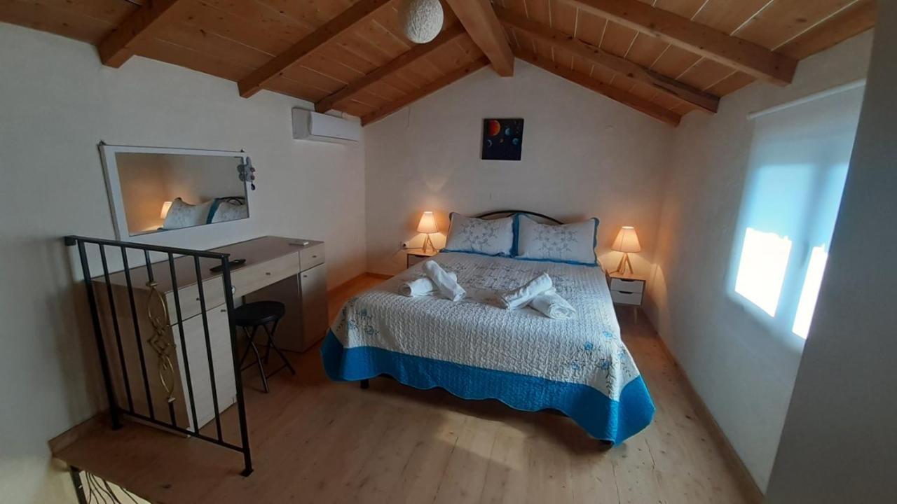 White Manolia Cottage Kato Korakiana Buitenkant foto