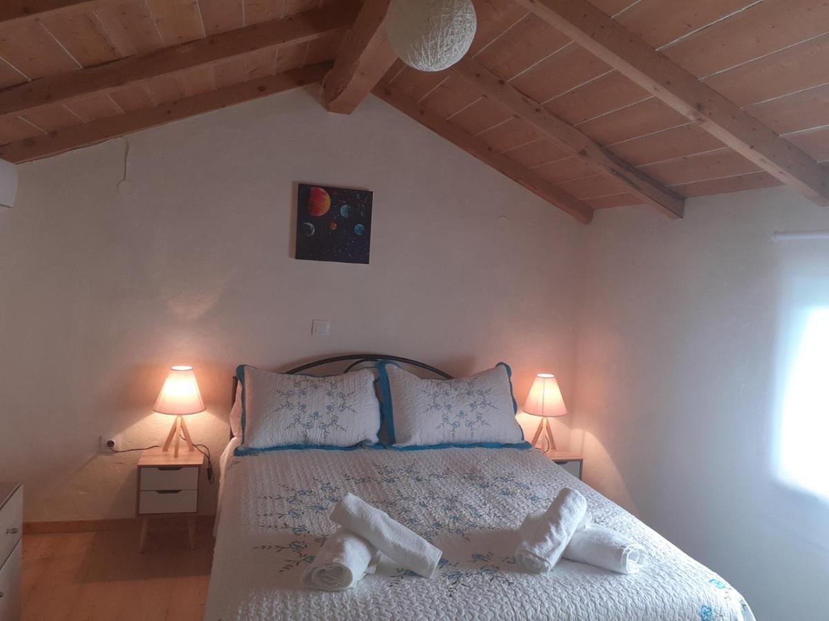 White Manolia Cottage Kato Korakiana Buitenkant foto